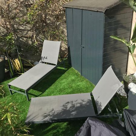 Studio Tout A Pieds Sanary-sur-Mer Exterior photo