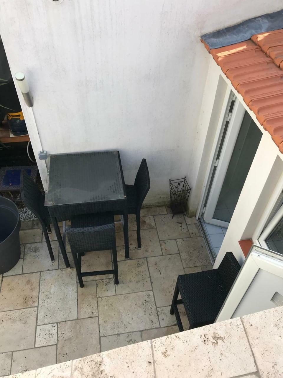 Studio Tout A Pieds Sanary-sur-Mer Exterior photo